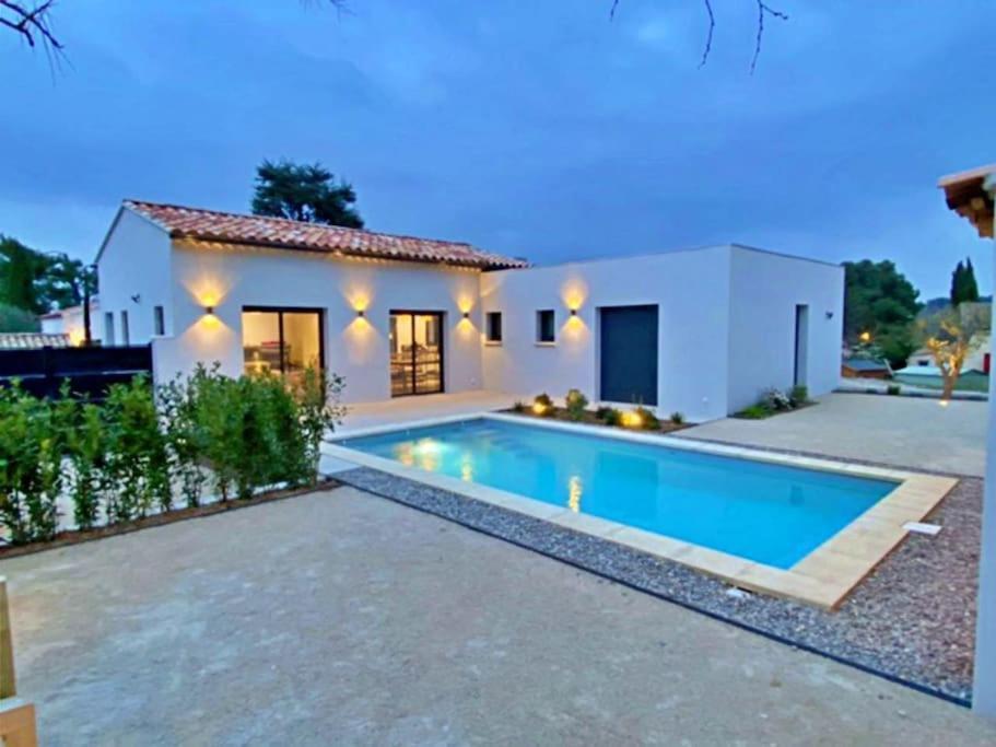 فيلا La Maison D'Angele Saint Remy De Provence المظهر الخارجي الصورة